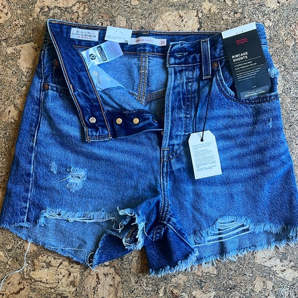 Levi Strauss Ribcage Short Size 25 - Picture 1 of 3